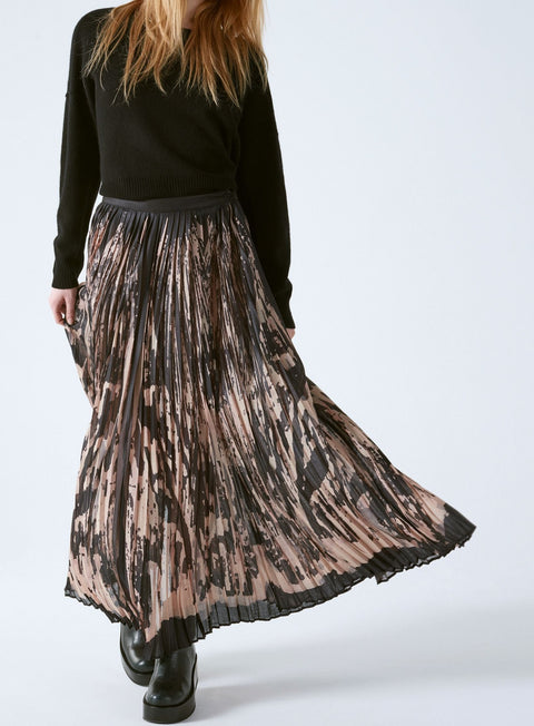 Long Pleated Skirt